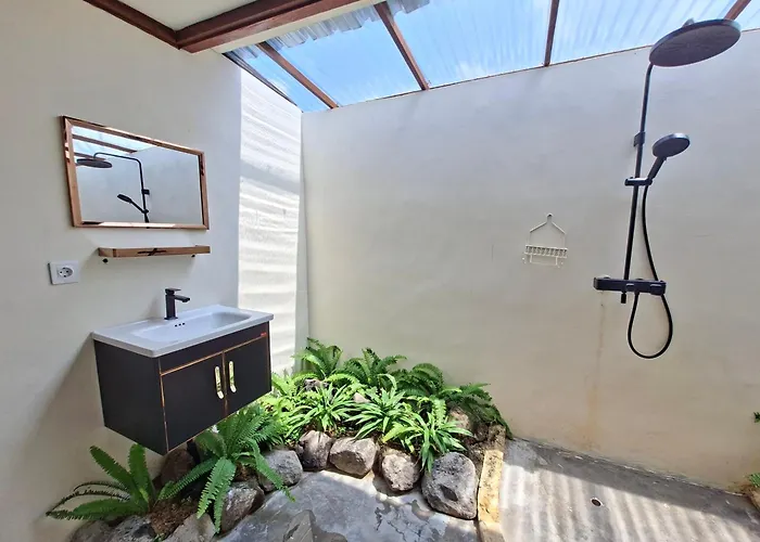 Charming Cozy 2'bedroom Private